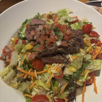 Twin Peaks - Steak salad - New American Near Me - Hoover, Alabama