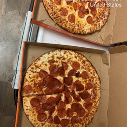 Little Caesar's Pizza - That is not an Old World Fanceroni Pepperoni. So I didn't get what I paid for. But it was still pretty dang good.