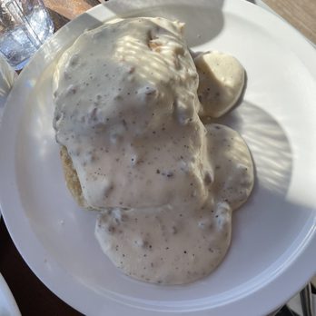 Red Rock Cafe - Biscuit and Gravy - Breakfast & Brunch Near Me - Sedona, Arizona