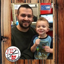 J R's Allstar Haircuts For Men