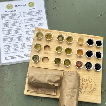 Ojai Olive Oil - Olive oil board with reference guide - Olive Oil Near Me - Ojai, California Ojai Olive Oil - Olive oil board with reference guide - Olive Oil Near Me - Ojai, California