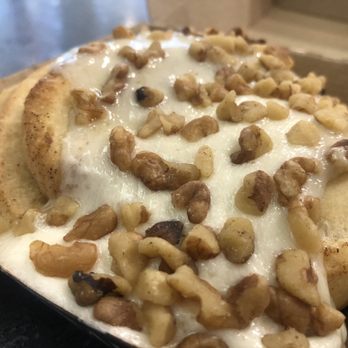 Cinnaholic - old skool classic cinnamon roll with cream cheese frosting and walnuts - Bakeries Near Me - Ann Arbor, Michigan