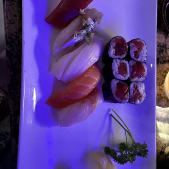 Fins Sushi and Grill - Regular sushi - Japanese Near Me - Boston, Massachusetts Fins Sushi and Grill - Regular sushi - Japanese Near Me - Boston, Massachusetts