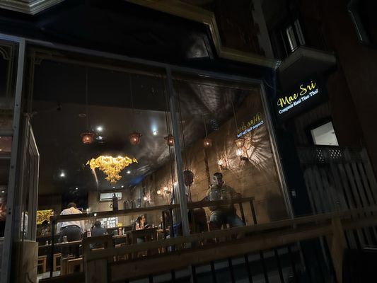Mae Sri Comptoir Thai by null