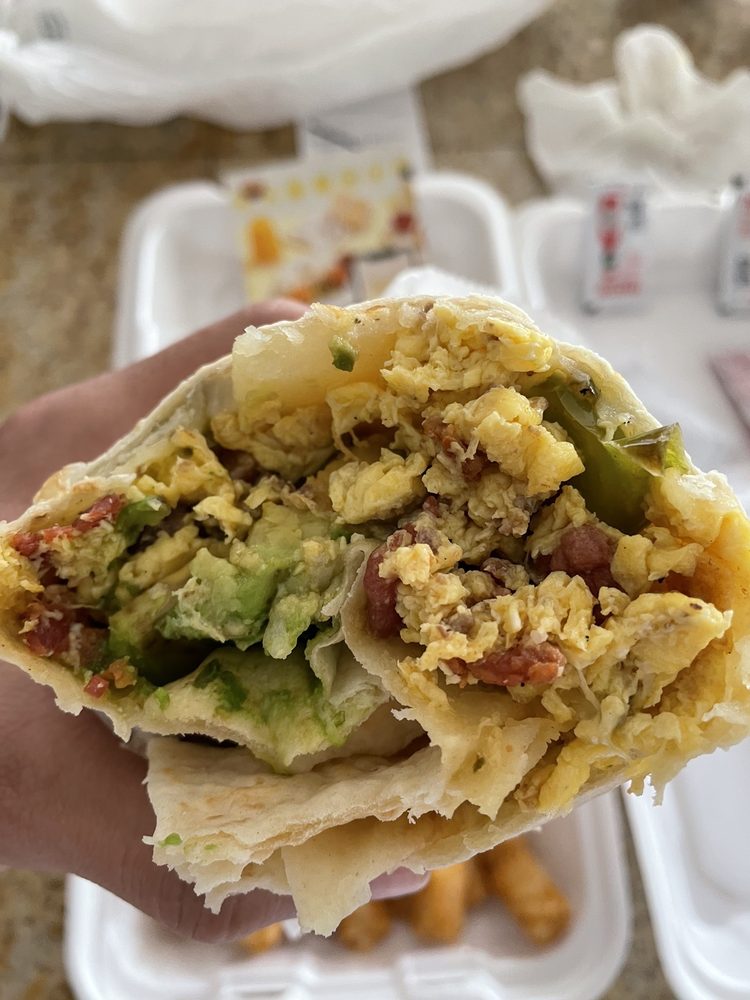 SUNNY & FINE’S BREAKFAST BURRITOS Updated September 2024 900 N Citrus Ave, Covina