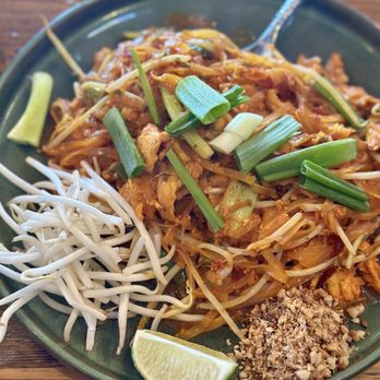 The Second Owl - Pad Thai - Thai Near Me - Long Beach, California The Second Owl - Pad Thai - Thai Near Me - Long Beach, California