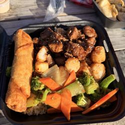 Tex Kitchen - Steak and scallop hibachi