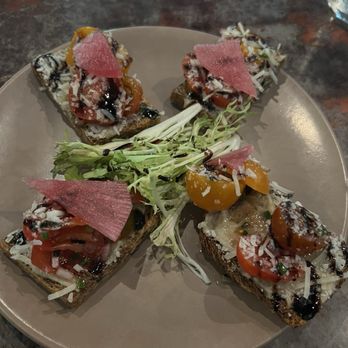 Frog & Slim - Bruschetta - New American Near Me - Sacramento, California