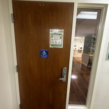 Queen's Outpatient Rehabilitation - Front door. Use the door opener press if needed. It's a heavy door! - Physical Therapy Near Me - Honolulu, Hawaii Queen's Outpatient Rehabilitation - Front door. Use the door opener press if needed. It's a heavy door! - Physical Therapy Near Me - Honolulu, Hawaii
