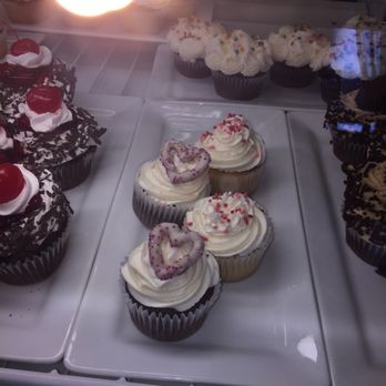 The Sweet Spot Bakery - Yummy moist cupcakes. - Bakeries Near Me - Lisle, Illinois The Sweet Spot Bakery - Yummy moist cupcakes. - Bakeries Near Me - Lisle, Illinois