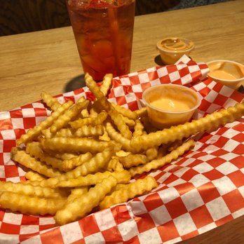 Pla-Mor Bar & Grill - Best fries with fry sauce. - Bars Near Me - Maple Valley, Washington