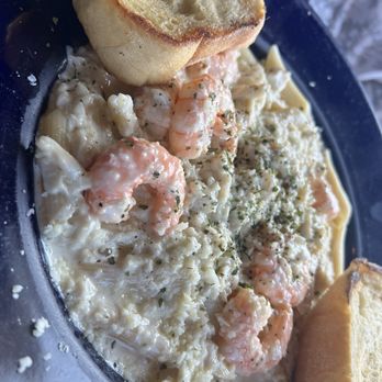 Sandbar & Grille - Shrimp Alfredo - Seafood Near Me - Buxton, North Carolina