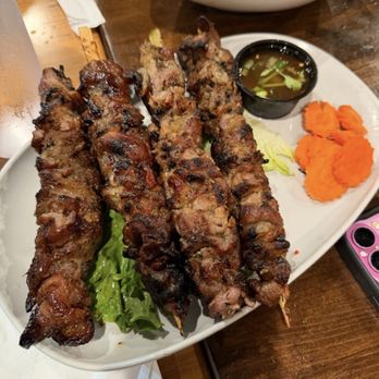 Luv2eat Thai Bistro - MooPing - Thai Near Me - Los Angeles, California Luv2eat Thai Bistro - MooPing - Thai Near Me - Los Angeles, California