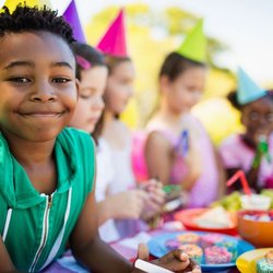 Essential Catering Solutions - Kids ready for a buffet