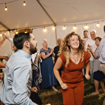 Cascadia Meadows - Venues & Event Spaces Near Me - Clinton, Washington Cascadia Meadows - Venues & Event Spaces Near Me - Clinton, Washington