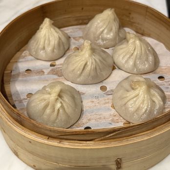 Supreme Dumplings - Pork dumplings - Shanghainese Near Me - Honolulu, Hawaii Supreme Dumplings - Pork dumplings - Shanghainese Near Me - Honolulu, Hawaii