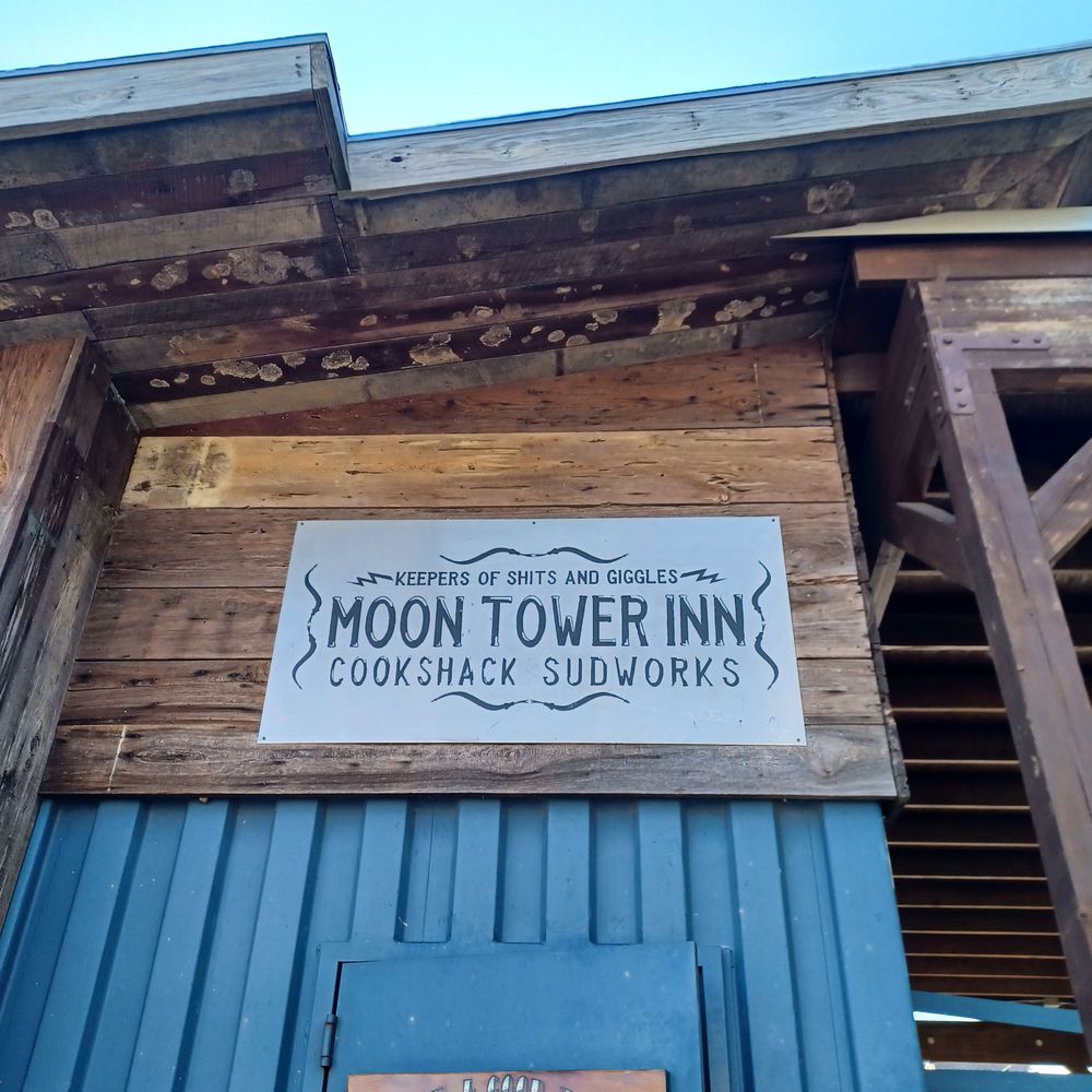 Moon Tower - Entry - Dive Bars Near Me - Houston, Texas Moon Tower - Entry - Dive Bars Near Me - Houston, Texas