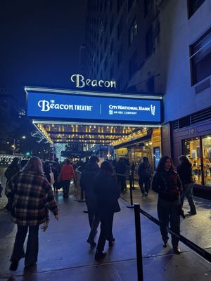 Beacon Theatre by null
