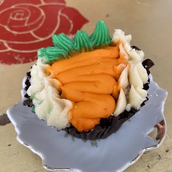 The Modern Rose - Carrot cake cupcake - Coffee & Tea Near Me - Deerfield Beach, Florida The Modern Rose - Carrot cake cupcake - Coffee & Tea Near Me - Deerfield Beach, Florida