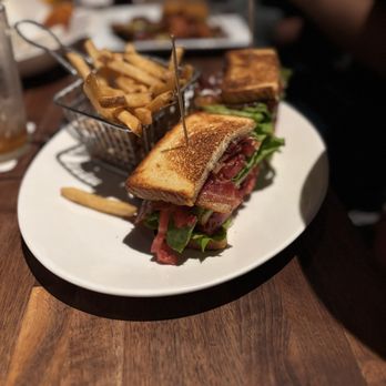 Yard House - BLT double decker with house cut fries - New American Near Me - Indianapolis, Indiana Yard House - BLT double decker with house cut fries - New American Near Me - Indianapolis, Indiana