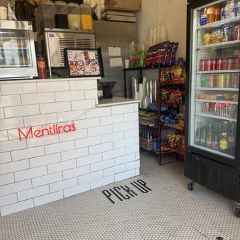 Mentiiras - Mexican Near Me - Dallas, Texas
