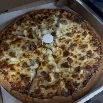 Great Lakes Pizza - Chicken finger pizza - Pizza Near Me - Buffalo, New York