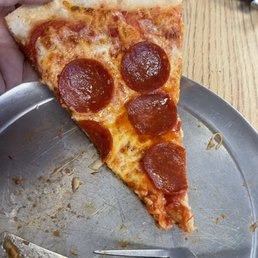 Pepperoni pizza Pepperoni pizza