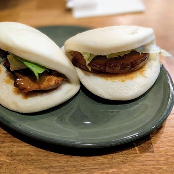 Ippudo Berkeley - Pork buns appetizer. Yummy! - Ramen Near Me - Berkeley, California Ippudo Berkeley - Pork buns appetizer. Yummy! - Ramen Near Me - Berkeley, California