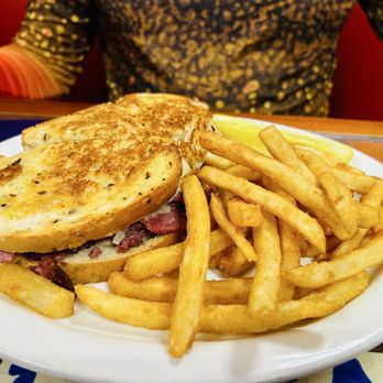 Stadium Diner - Reuben - Diners Near Me - Miami, Florida Stadium Diner - Reuben - Diners Near Me - Miami, Florida