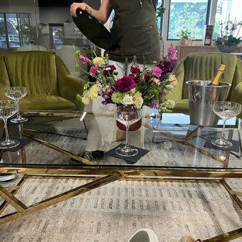 Luxe Flower Bar - Coffee & Tea Near Me - Morgan Hill, California Luxe Flower Bar - Coffee & Tea Near Me - Morgan Hill, California