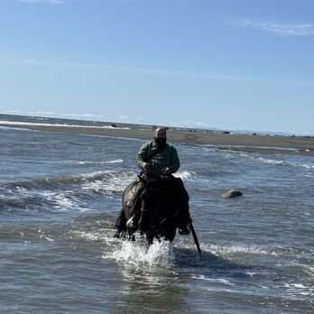 Homer Horse Adventures - Horseback riding on Bishop's Beach. - Horseback Riding Near Me - Homer, Alaska