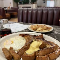 Rise and Dine - French toast deluxe