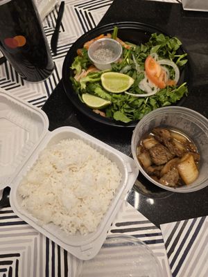 Pho Nom Nom by null