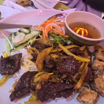 Bistro B - Vietnamese Near Me - Dallas, Texas