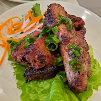 Pho Metro - BBQ ribs, very flavorful, recommended! - Vietnamese Near Me - Flushing, New York Pho Metro - BBQ ribs, very flavorful, recommended! - Vietnamese Near Me - Flushing, New York