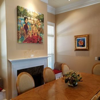 Mesquite Retreat - Dining room with 1 of 3 fireplaces - Vacation Rentals Near Me - Cedar Creek, Texas Mesquite Retreat - Dining room with 1 of 3 fireplaces - Vacation Rentals Near Me - Cedar Creek, Texas