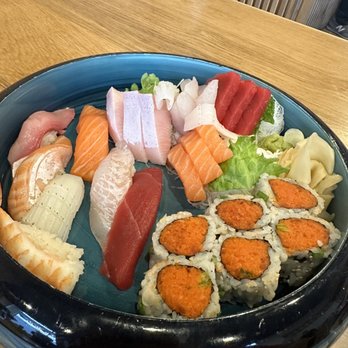 Sushi Cho - Sushi Sashimi Combo (Entree) - Japanese Near Me - Fairfax, Virginia