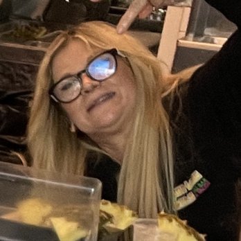 Island Time Floats - Bartender that likes to tip herself and bamboozle you. BEWARE! - Tiki Bars Near Me - Las Vegas, Nevada