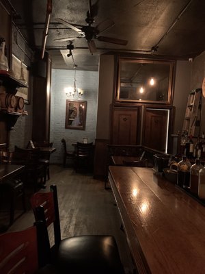 The Hamilton by null