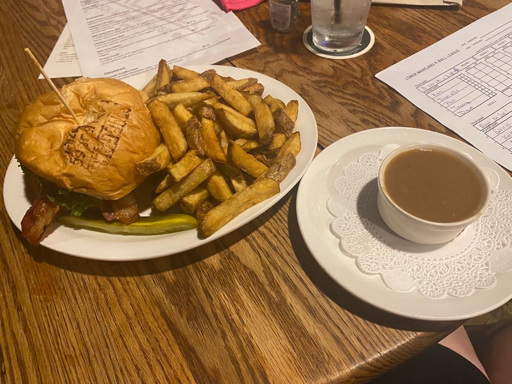 pub image