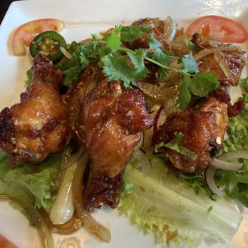 Xeo Yum - Tamarindo fried chicken wings - Vietnamese Near Me - Houston, Texas Xeo Yum - Tamarindo fried chicken wings - Vietnamese Near Me - Houston, Texas