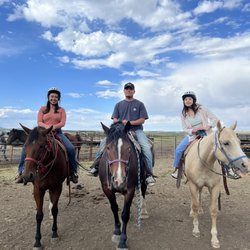 High Mountain Trail Rides - Dope horses