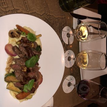 Bocanáriz - Slow cooked flank steak - Wine Bars Near Me - Santiago, RM Bocanáriz - Slow cooked flank steak - Wine Bars Near Me - Santiago, RM