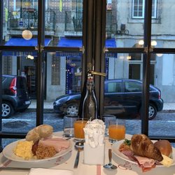 Brown’s Brasserie