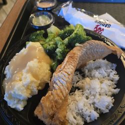 Sardi's Pollo A La Brasa - Mashed Potatotes Baked or Fried Fish Platter
