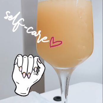 D'Vine Nails Spa - Nail Salons Near Me - Anaheim, California