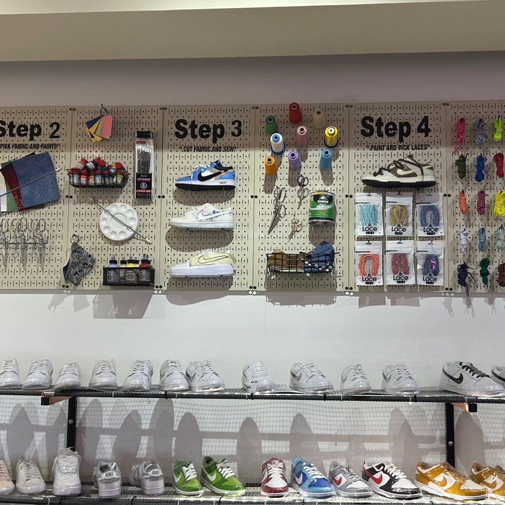 Majorwavez Lab - Art Classes Near Me - Las Vegas, Nevada Majorwavez Lab - Art Classes Near Me - Las Vegas, Nevada