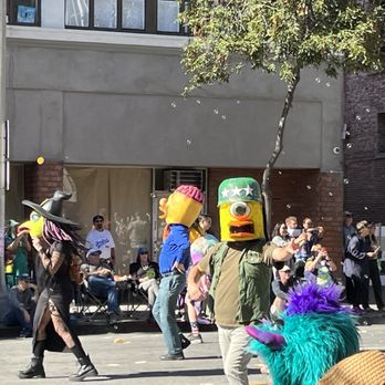 Pasadena Doo Dah Parade - Festivals Near Me - Pasadena, California Pasadena Doo Dah Parade - Festivals Near Me - Pasadena, California