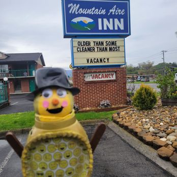 Mountain Aire Inn - Hotels Near Me - Sevierville, Tennessee Mountain Aire Inn - Hotels Near Me - Sevierville, Tennessee