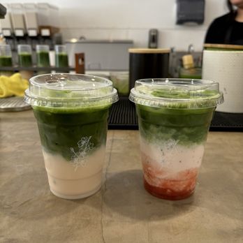 Vivot Craft Cafe - Strawberry matcha and og matcha - Bubble Tea Near Me - Fullerton, California Vivot Craft Cafe - Strawberry matcha and og matcha - Bubble Tea Near Me - Fullerton, California